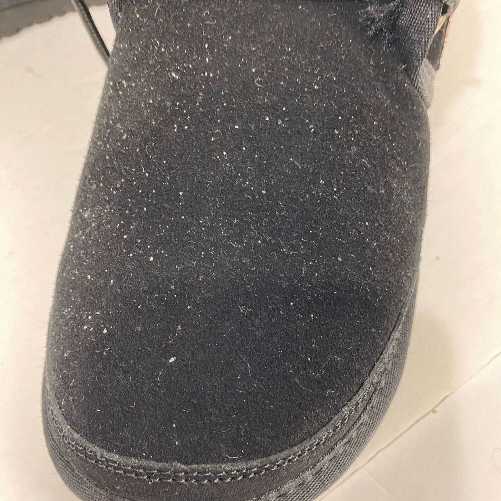 UGG boots Big boys size 7 with laces and logo in black and red with checkered. - Picture 8 of 13